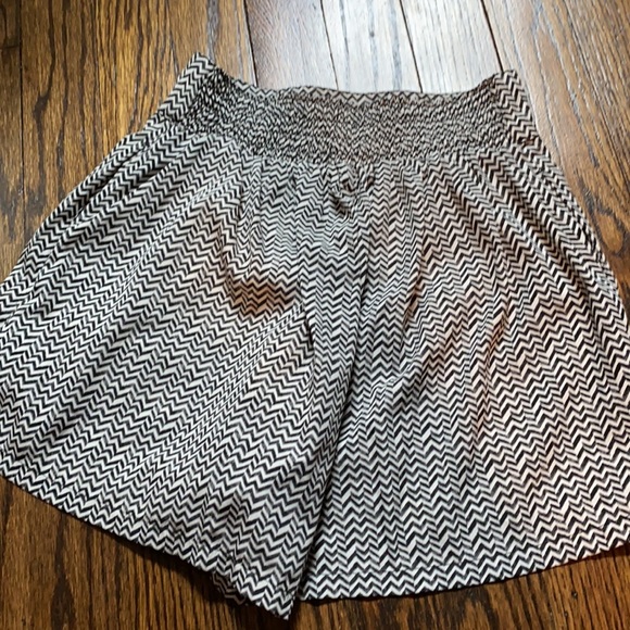 Lightweight American Eagle shorts XXS - Picture 3 of 4